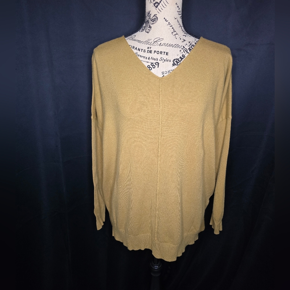 Urban Daizy Sweater